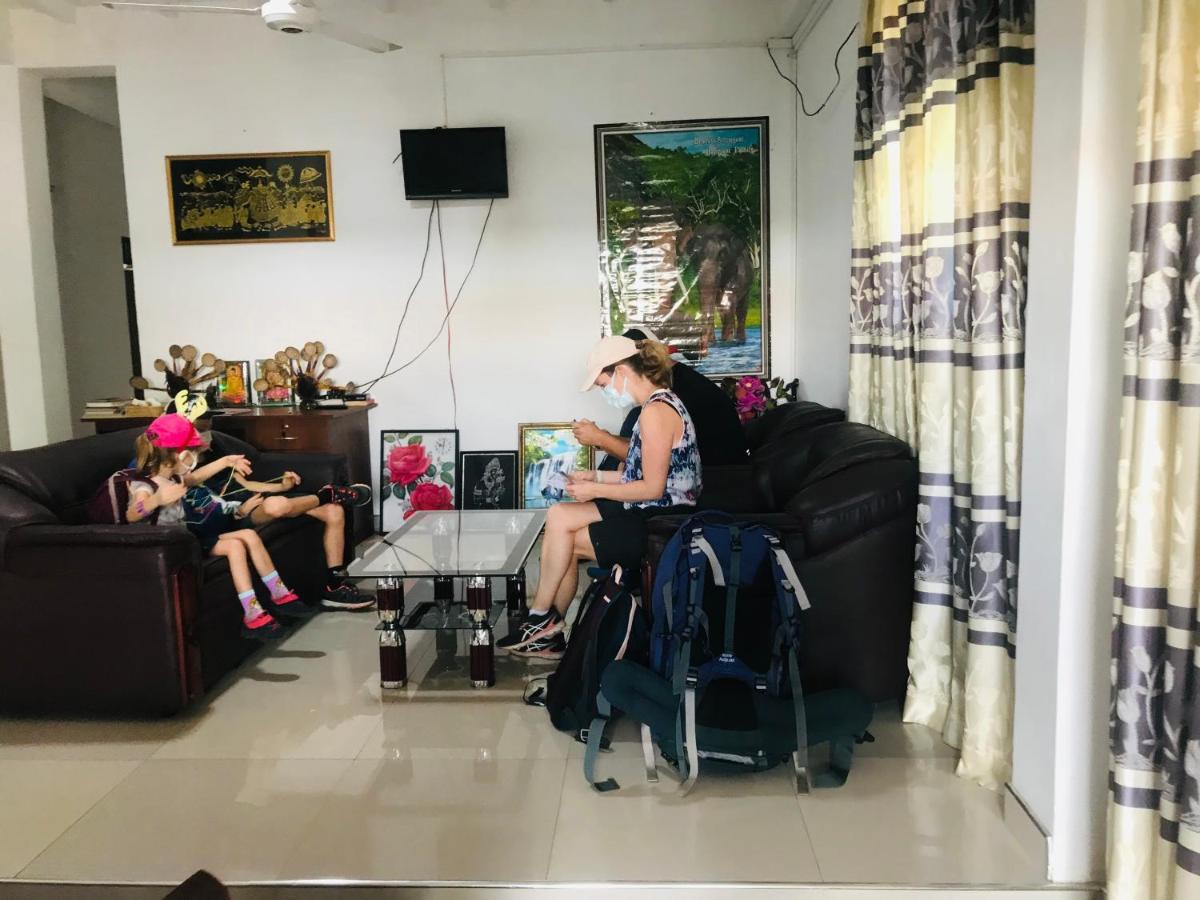 Dambulla Tourist Resort 외부 사진