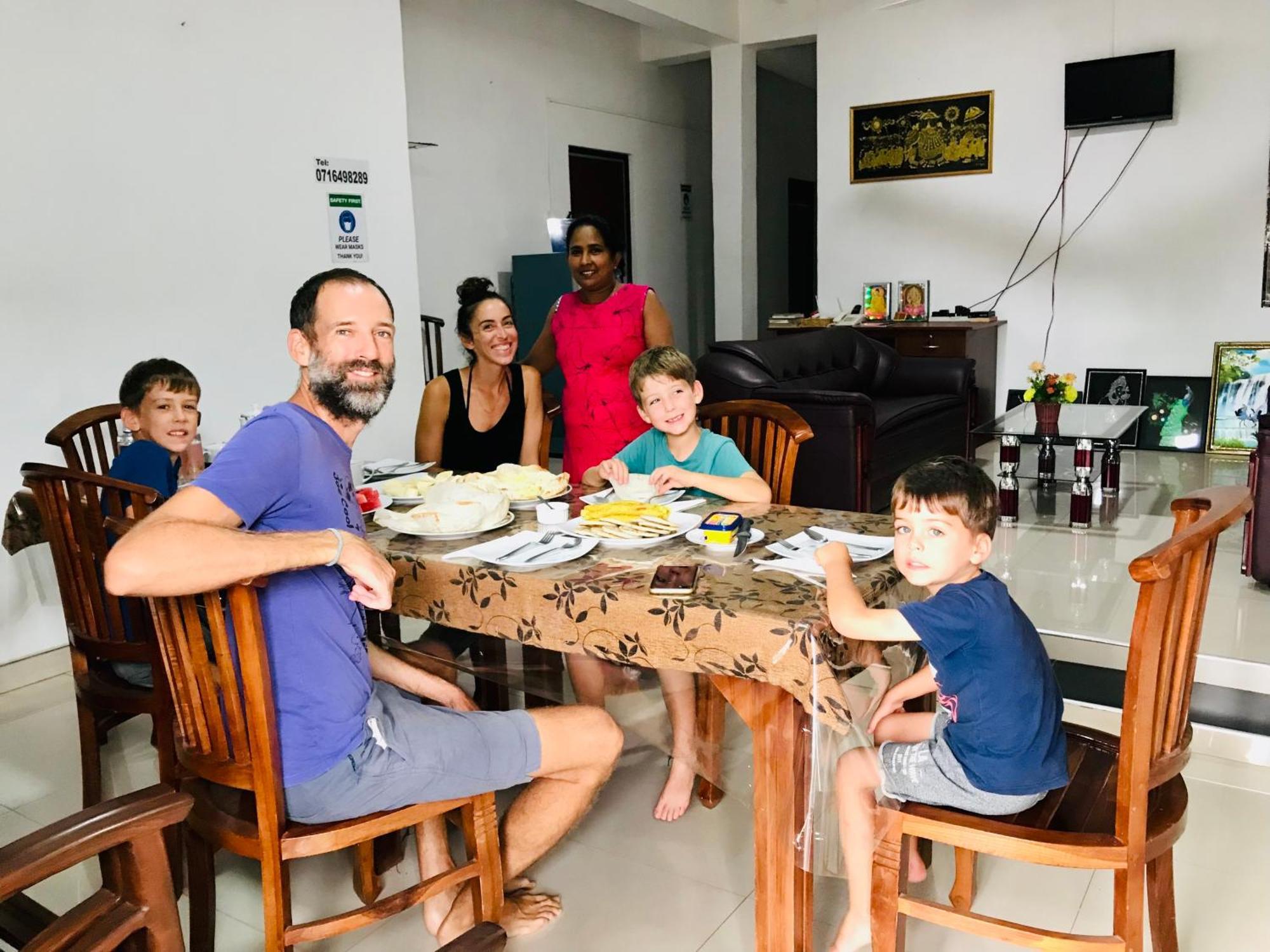 Dambulla Tourist Resort 외부 사진