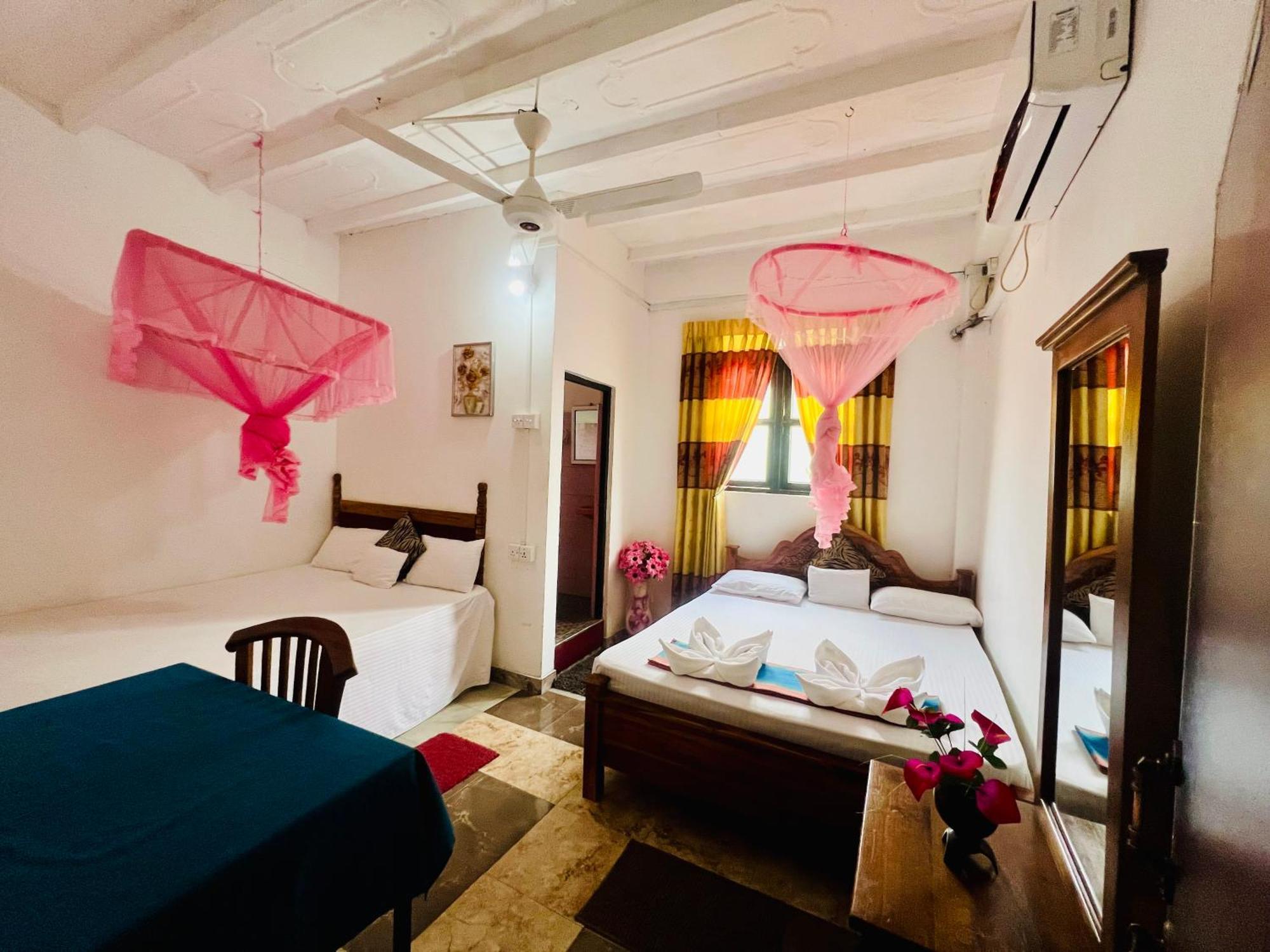 Dambulla Tourist Resort 외부 사진